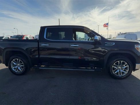 Used 2019 GMC Sierra 1500 SLT w/ SLT Premium Plus Package image 9
