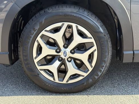 Used 2020 Subaru Forester Premium AWD/4WD image 15