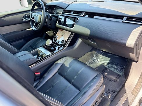 Used 2022 Land Rover Range Rover Velar S AWD/4WD image 13
