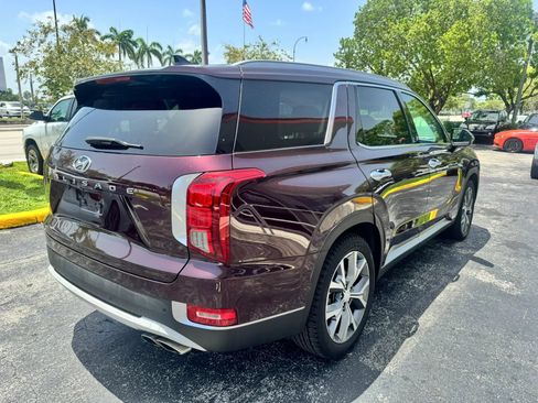 Used 2021 Hyundai Palisade SEL w/ Premium Package FWD image 5
