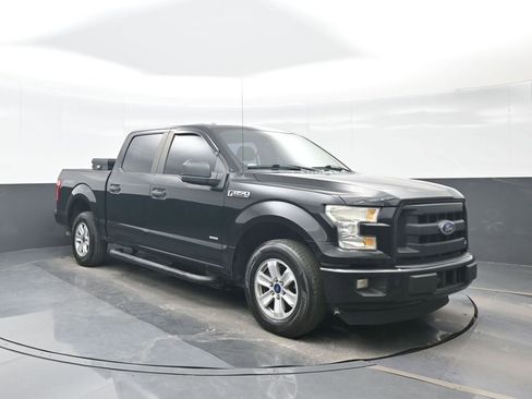 Used 2016 Ford F150 XL w/ Equipment Group 101A Mid RWD image 9