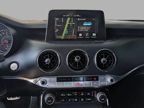 Used 2018 Kia Stinger GT2 RWD image 36