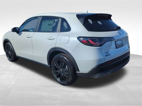 New 2026 Honda HR-V Sport image 8