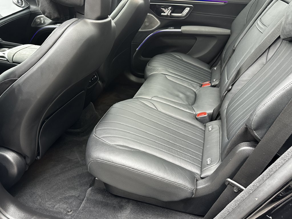 Certified 2023 Mercedes-Benz EQS 450+ SUV image 3