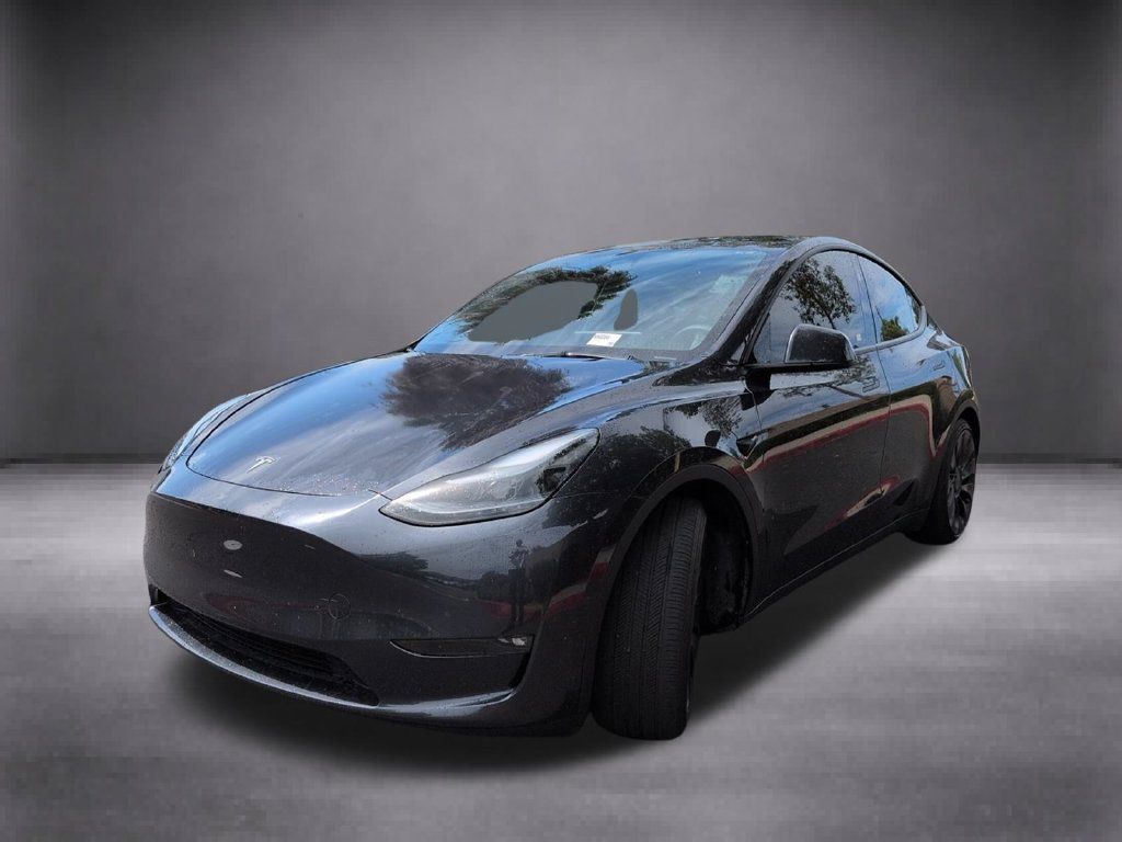 Used 2024 Tesla Model Y Performance AWD/4WD image 4