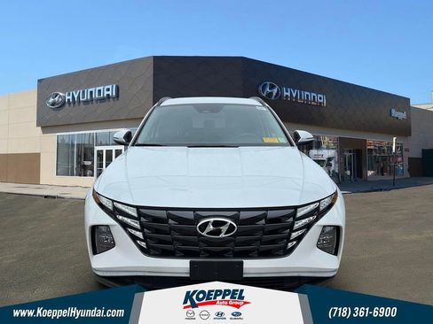 Certified 2023 Hyundai Tucson SEL AWD/4WD image 2