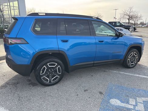 New 2026 Jeep Cherokee Limited AWD/4WD image 33