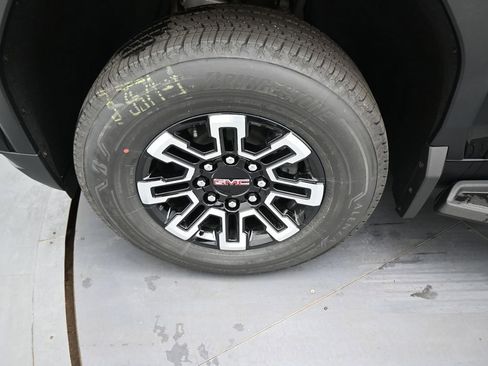 New 2026 GMC Sierra EV Elevation image 8