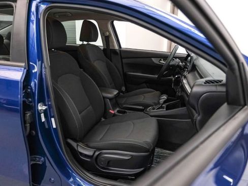 Used 2020 Kia Forte LXS image 33