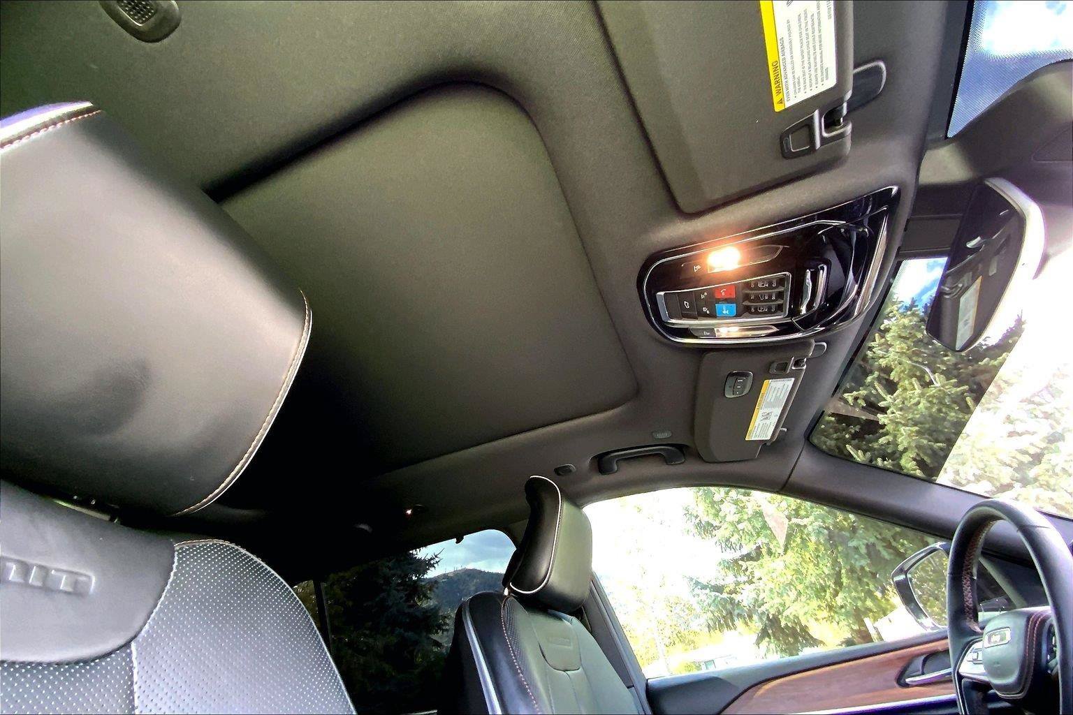 Certified 2024 Jeep Grand Cherokee L Summit w/ High Altitude Package AWD/4WD image 22