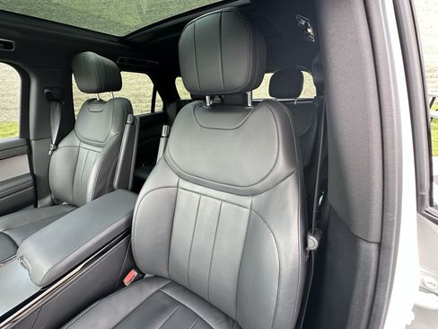 Certified 2024 Land Rover Range Rover Sport SE AWD/4WD image 15