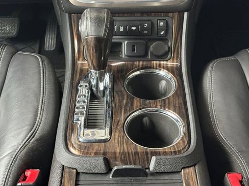 Used 2016 GMC Acadia Denali FWD image 5