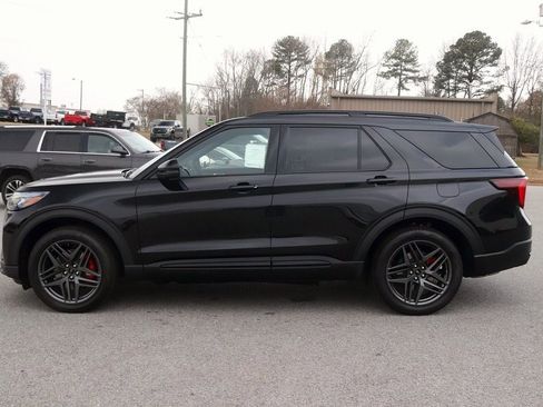 New 2026 Ford Explorer ST w/ Sun And Sound Package image 4