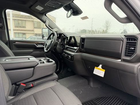 New 2026 Chevrolet Silverado 3500 LT w/ All Star Edition image 37