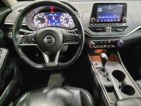 Used 2019 Nissan Altima 2.5 SR FWD image 22