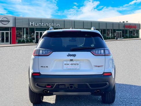 Used 2022 Jeep Cherokee Trailhawk w/ Sun, Sound & Nav Group AWD/4WD image 7