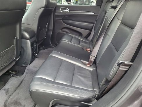 Certified 2019 Jeep Grand Cherokee Limited image 18