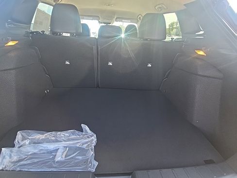 New 2026 Nissan Kicks SR w/ Cold Weather Package image 34