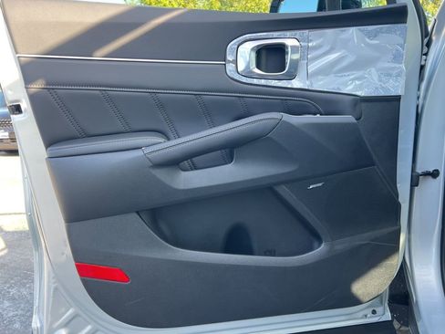 New 2026 Kia Sorento SX AWD/4WD image 7