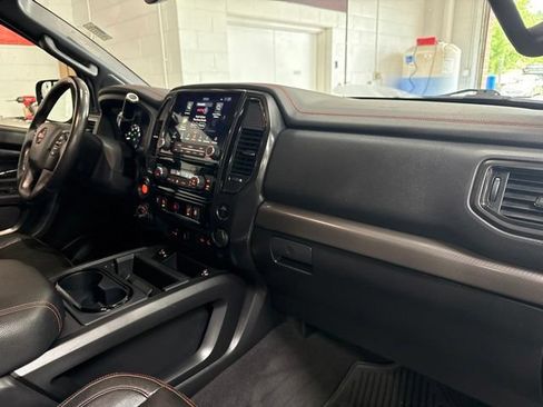 Used 2021 Nissan Titan PRO-4X w/ Pro-4x Convenience Package AWD/4WD image 33