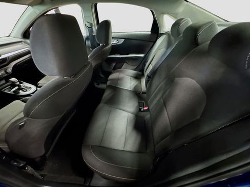 Used 2023 Kia Forte LXS w/ LXS Technology Package FWD image 24