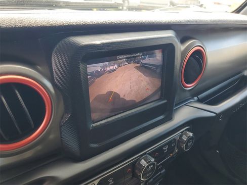 Used 2021 Jeep Wrangler Unlimited Sport image 21