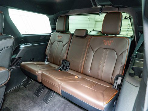 Used 2020 Ford Expedition King Ranch image 34