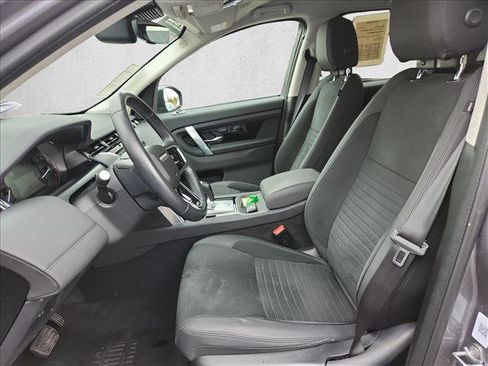 Used 2023 Land Rover Discovery Sport S image 11