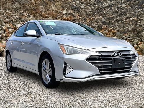 Used 2019 Hyundai Elantra SEL FWD image 8