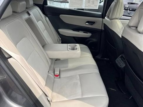 Certified 2023 Nissan Ariya FWD image 16