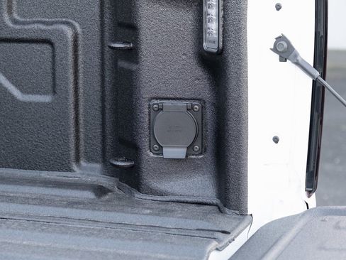 New 2026 Chevrolet Silverado 3500 LTZ w/ LTZ Convenience Package image 29