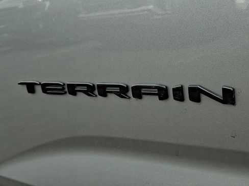 Used 2026 GMC Terrain Elevation w/ Elevation Premium Package FWD image 30