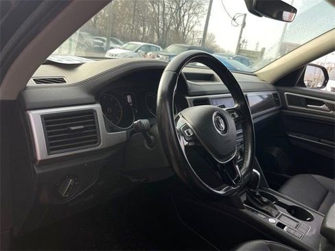 Used 2019 Volkswagen Atlas SE FWD image 9