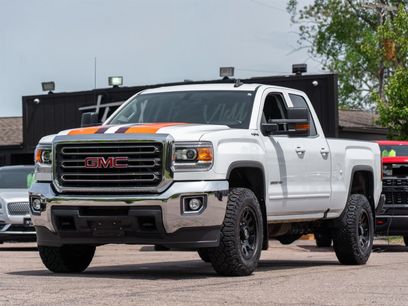 Used 2017 GMC Sierra 2500 SLE w/ HD SLE Preferred Plus Package