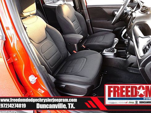 Used 2020 Jeep Renegade Latitude image 14