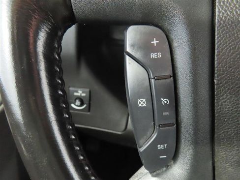 Used 2024 GMC Savana 2500 w/ Driver Convenience Package image 23