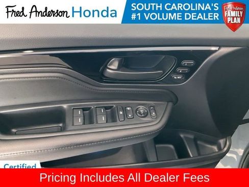 Certified 2025 Honda Odyssey Touring image 6