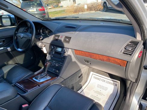 Used 2013 Volvo XC90 3.2 image 34