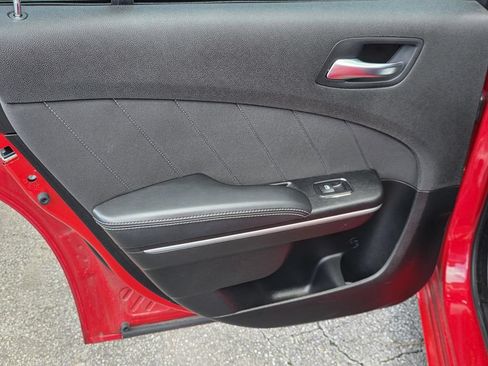 Used 2022 Dodge Charger SXT RWD image 27