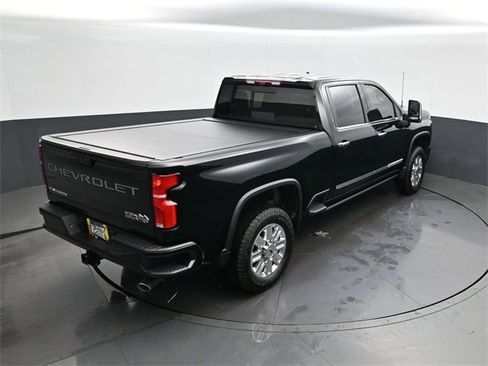 Certified 2025 Chevrolet Silverado 2500 High Country w/ Technology Package image 17