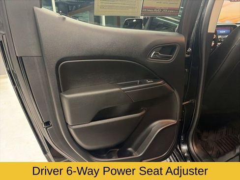 Used 2021 Chevrolet Colorado ZR2 w/ ZR2 Midnight Special Edition image 15