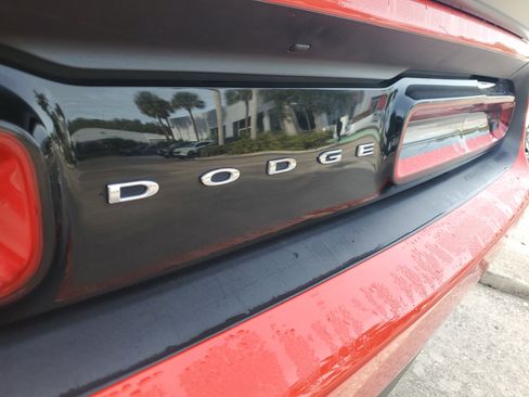 Used 2023 Dodge Challenger GT image 8