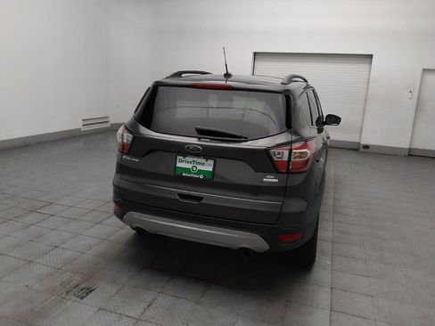 Used 2018 Ford Escape SE FWD image 7