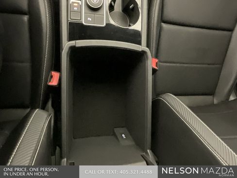 Used 2023 Volkswagen Atlas Cross Sport SE image 38