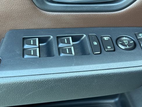 Used 2023 Honda Pilot Elite image 12