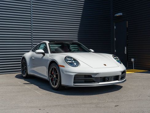 New 2026 Porsche 911 Carrera S image 7