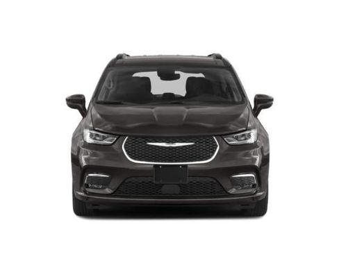 Used 2023 Chrysler Pacifica Touring-L FWD image 4