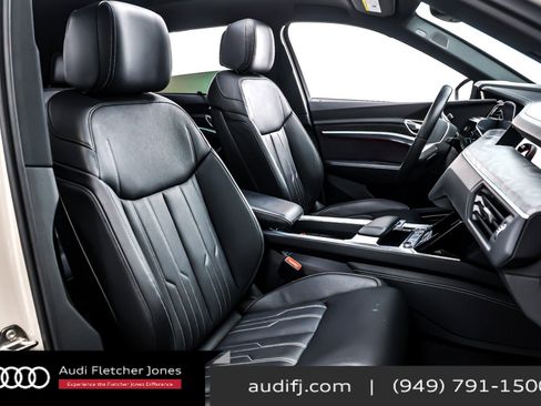 Used 2022 Audi e-tron Chronos w/ Chronos Package image 22