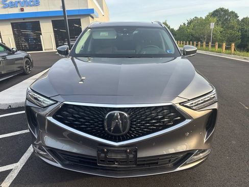 Used 2024 Acura MDX SH-AWD w/ Advance Package image 3