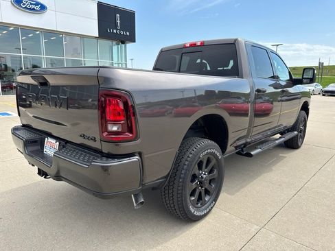 New 2026 RAM 2500 Tradesman AWD/4WD image 28